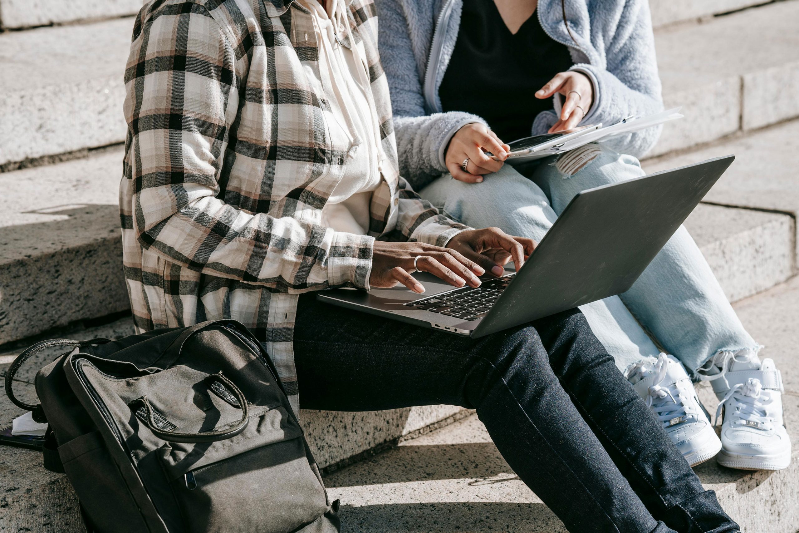 The Go-To Guide for Business Backpacks: Get the Right Bag and Get Ahead